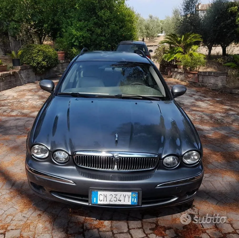 Jaguar X-Type