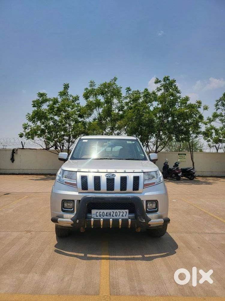 Mahindra Tuv 300