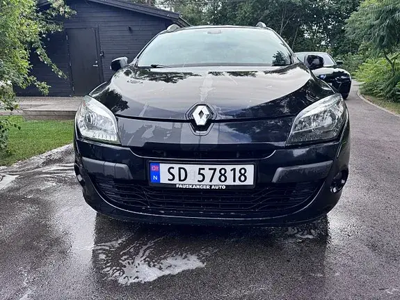 Renault Megane Iii 2011 photo 2