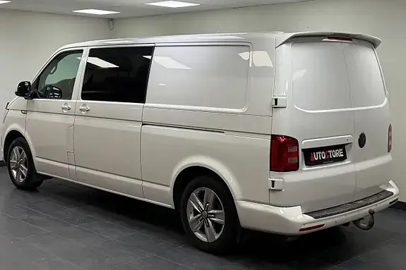 Volkswagen Transporter 2017 photo 2