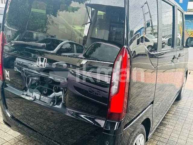 Honda N-Box 2024 photo 2