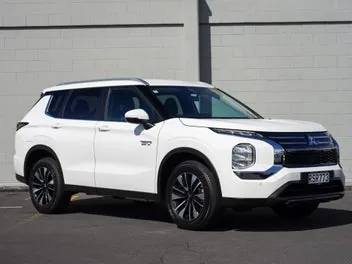 Mitsubishi Outlander 2026 photo 2