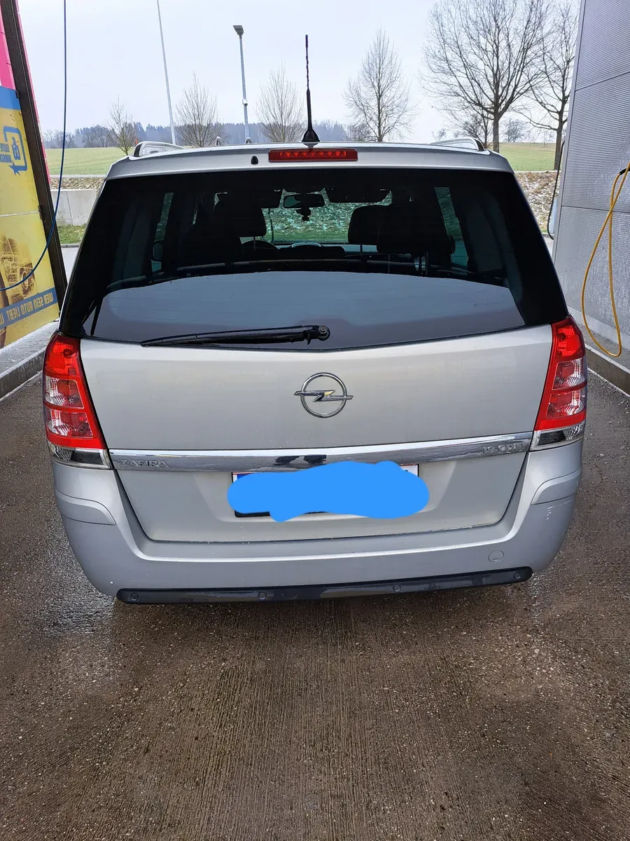 Opel Zafira
