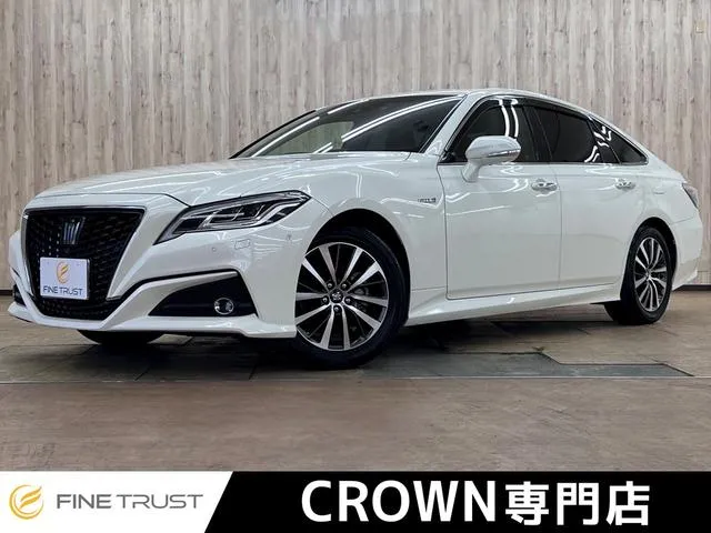 Toyota Crown Hybrid