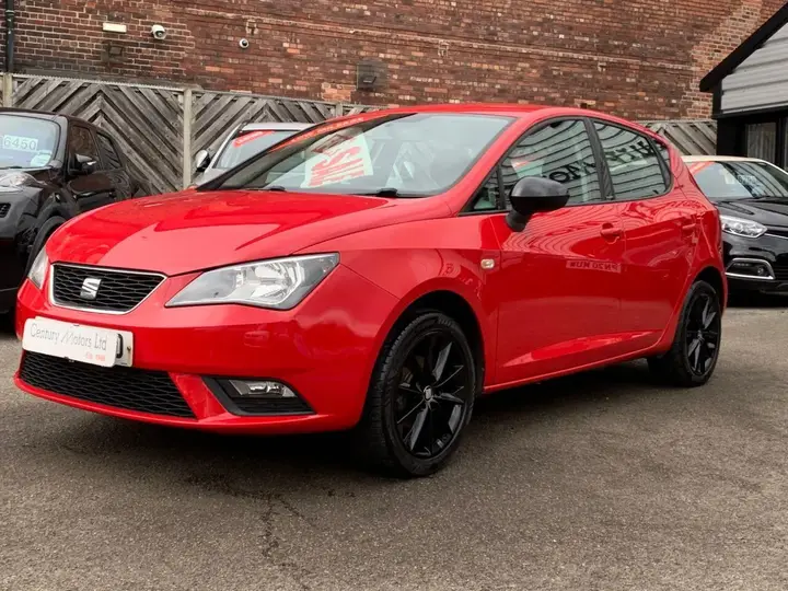 Seat Ibiza 2015 photo 2