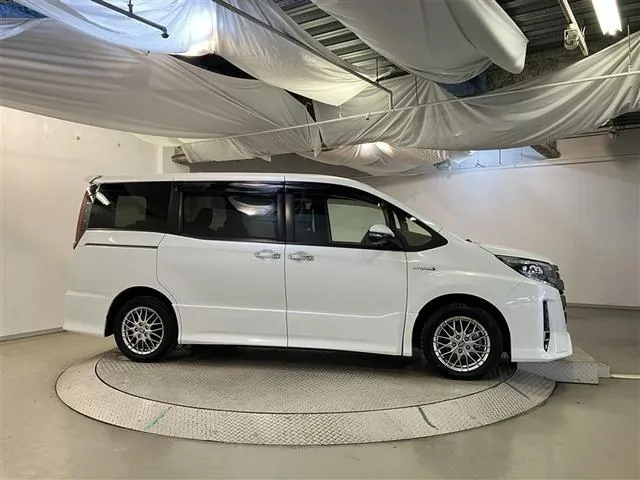 Toyota Corolla Hybrid Si Doublevie Ii 2019 photo 5