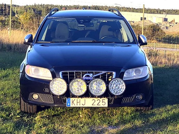 Volvo V70 2012 photo 4