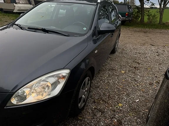 Kia Ceed 2008 photo 2