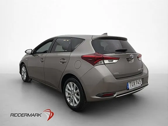Toyota Auris 2015 photo 5