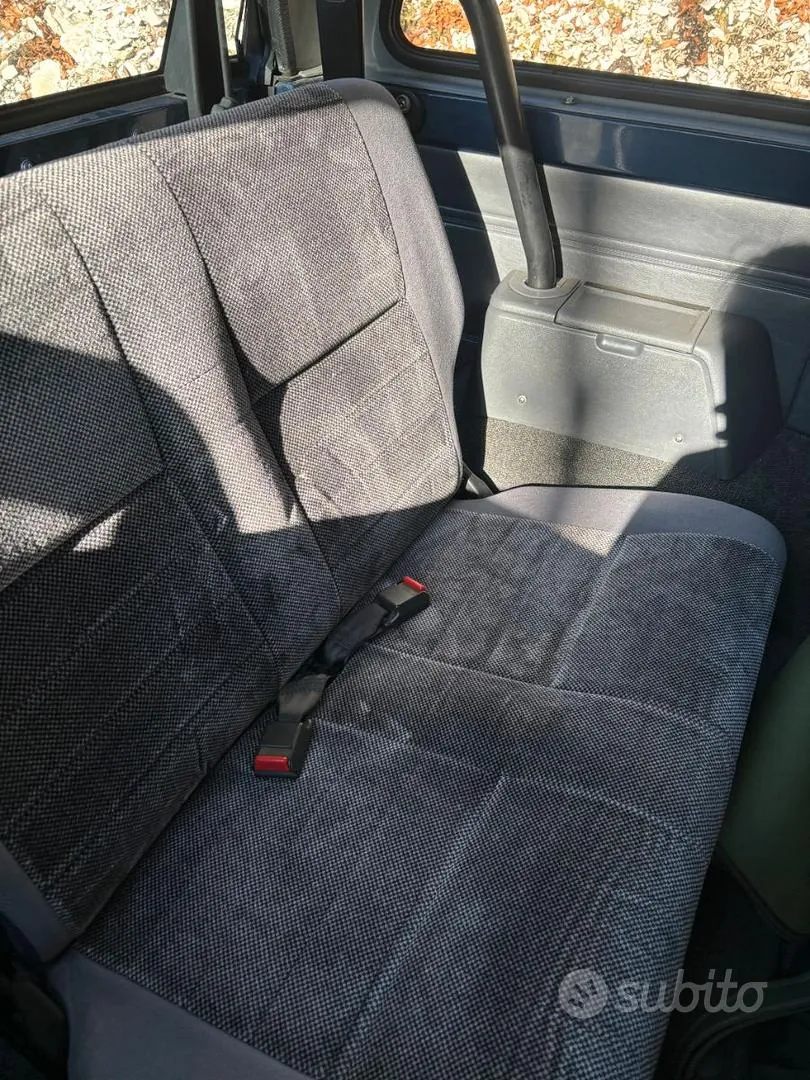 Daihatsu Feroza 1991 photo 4