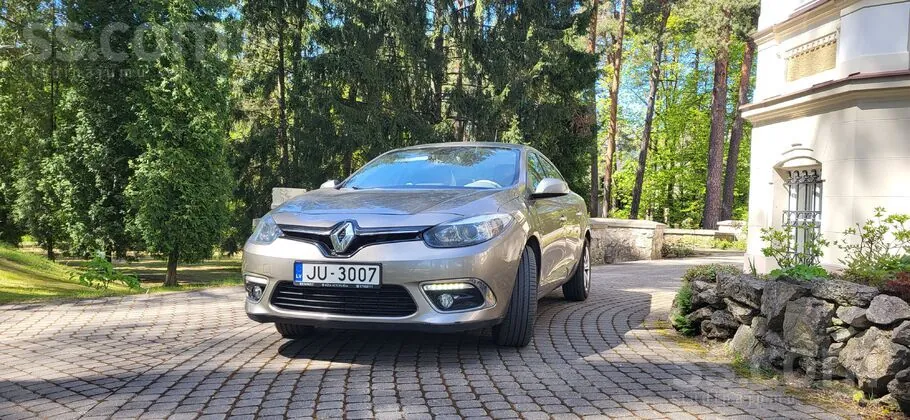 Renault Fluence 2014 photo 2