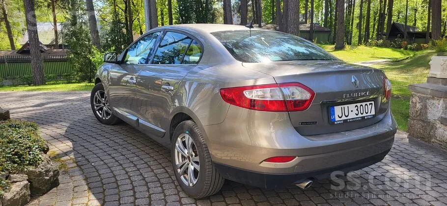 Renault Fluence 2014 photo 3