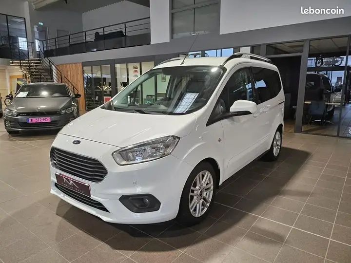 Ford Tourneo Courier