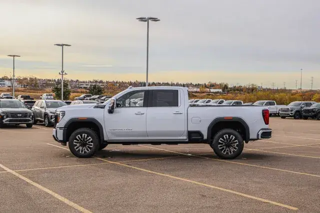 GMC Sierra 3500Hd 2026 photo 5