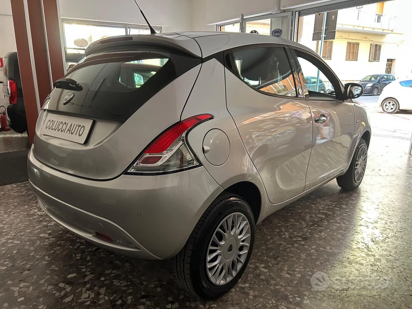Lancia Ypsilon 2015 photo 3