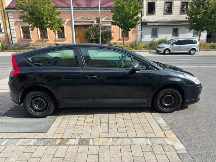 Citroen C4 2008 photo 2