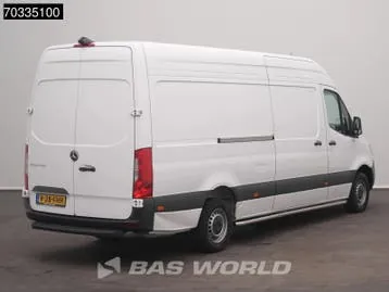 Mercedes-Benz Sprinter 2024 photo 2