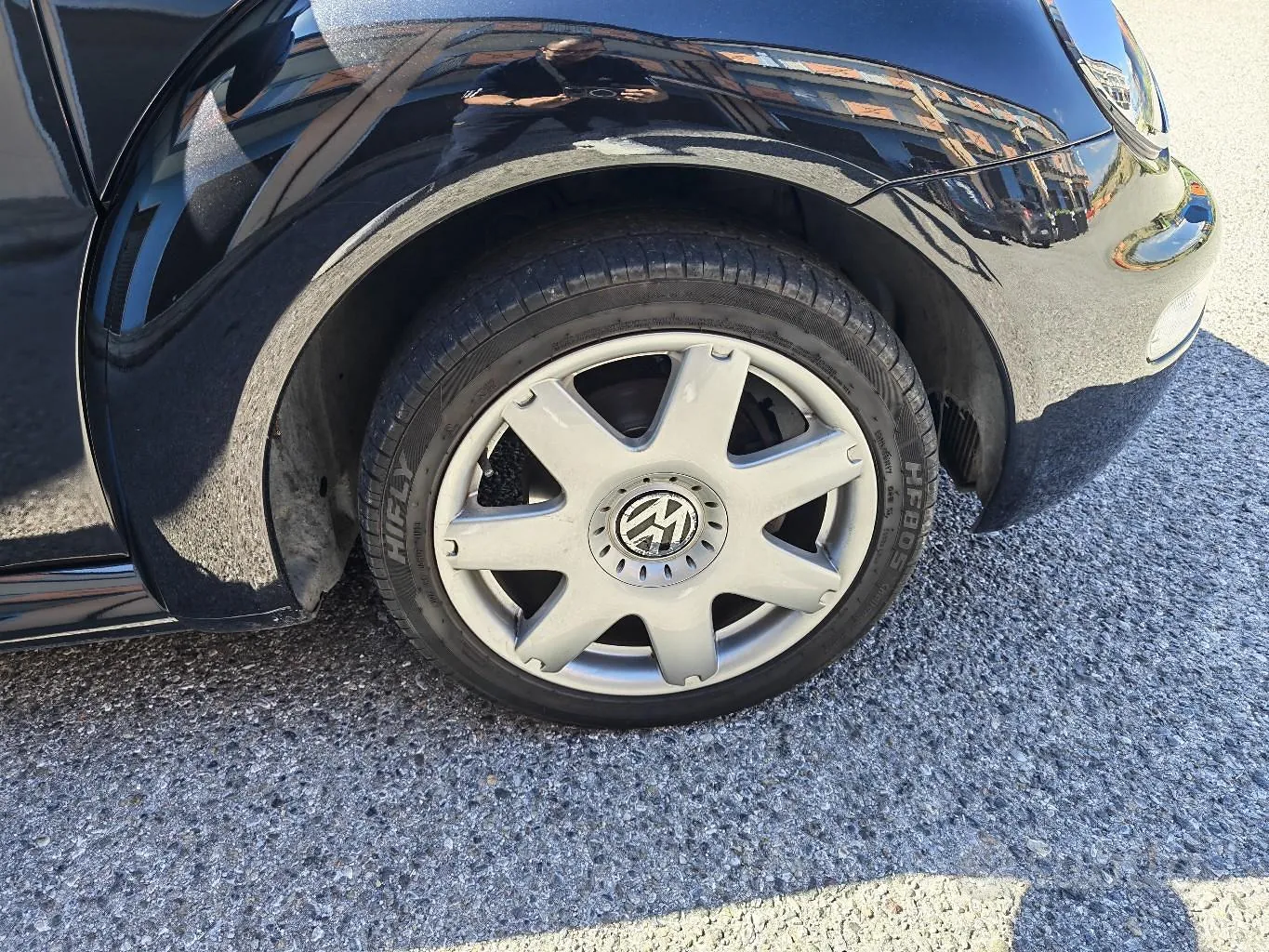 Volkswagen New Beetle 2005 photo 5
