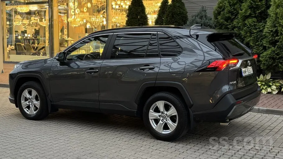 Toyota Rav4 2020 photo 4