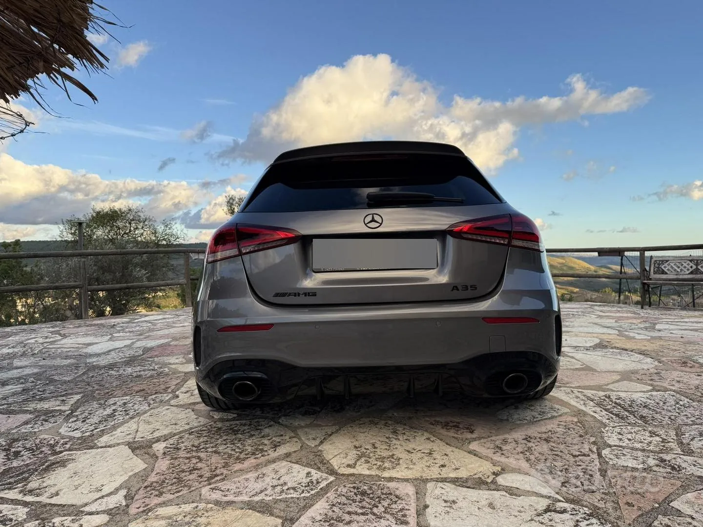 Mercedes-Benz A35 Amg