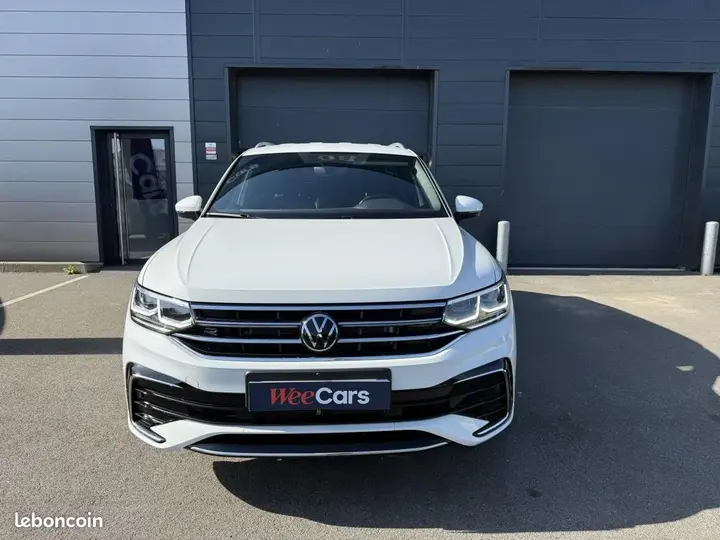Volkswagen Tiguan 2024 photo 2