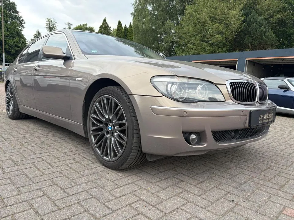 BMW 740Li