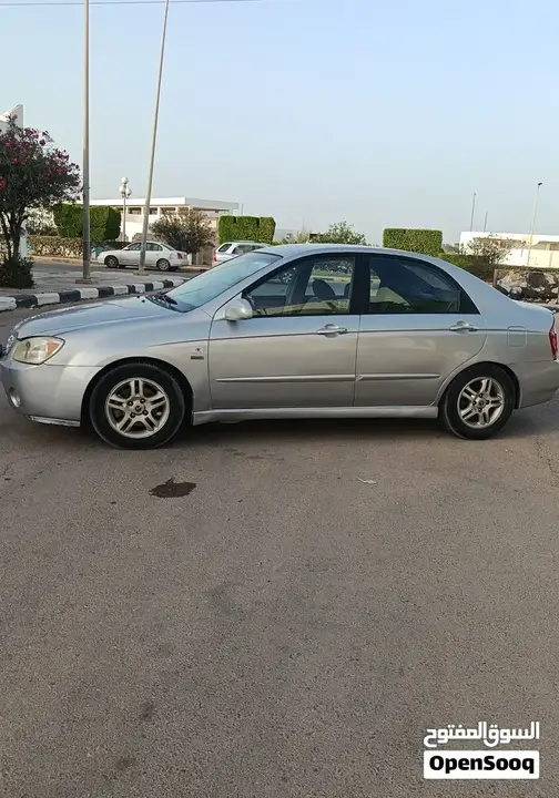 Kia Spectra 2004 photo 2