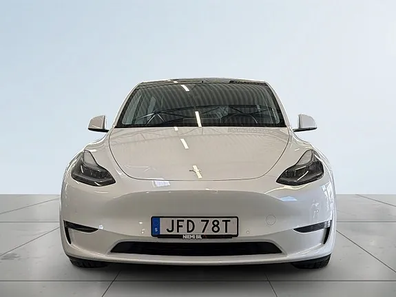 Tesla Model Y 2022 photo 2