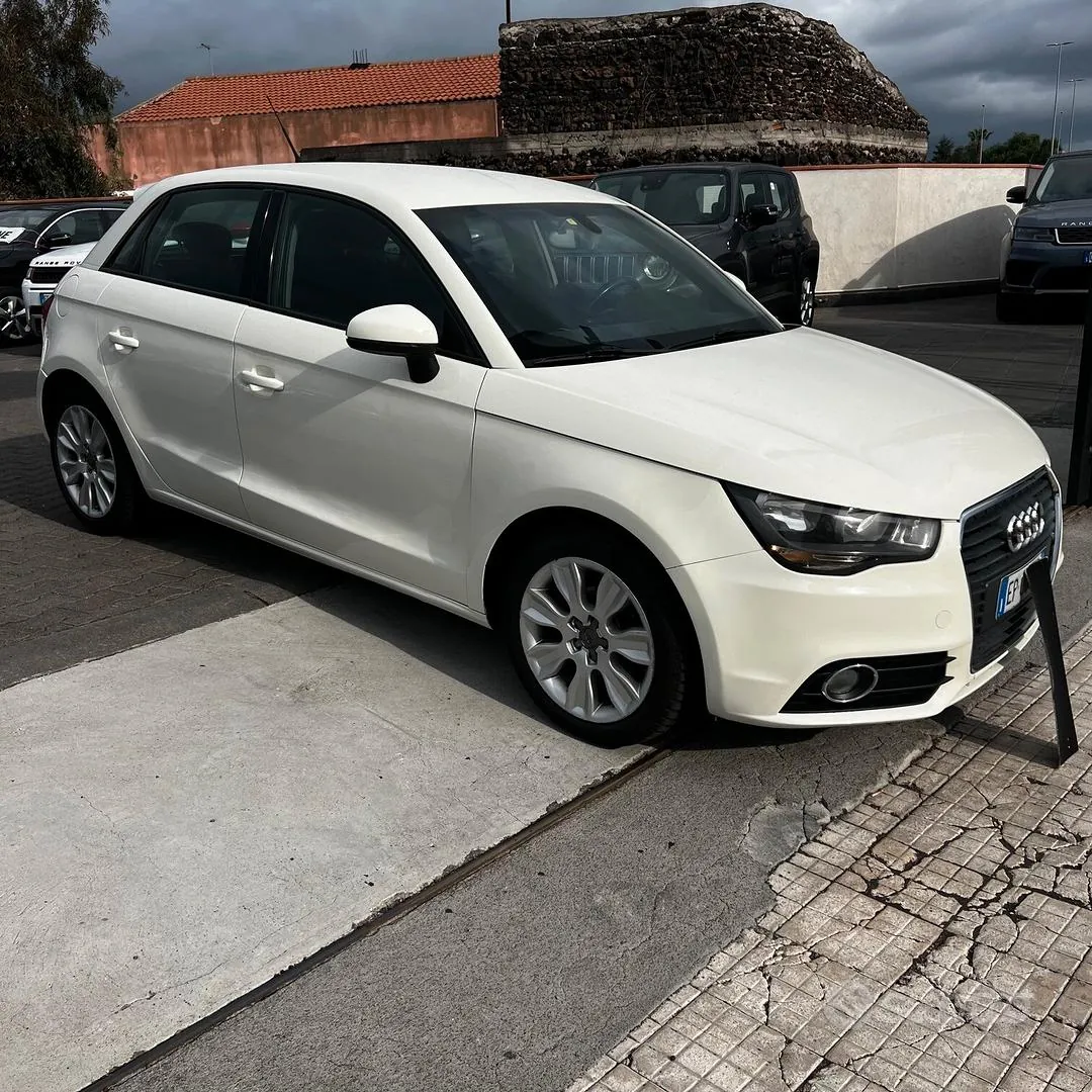 Audi A1 2012 photo 4