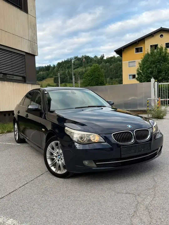 BMW 5Er-Reihe 525I 2009 photo 2