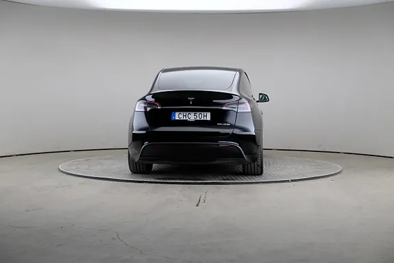 Tesla Model Y 2023 photo 5