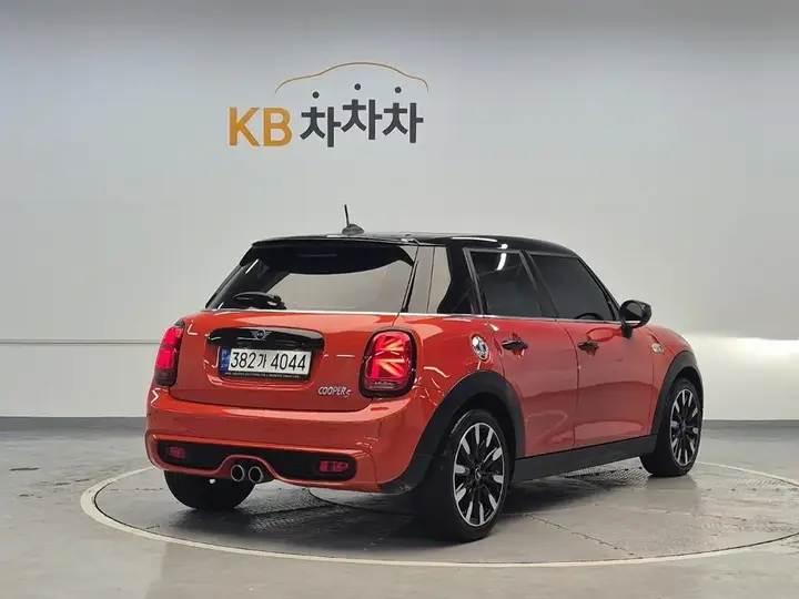 Mini Cooper 2021 photo 3