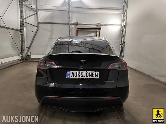 Tesla Model Y 2022 photo 5