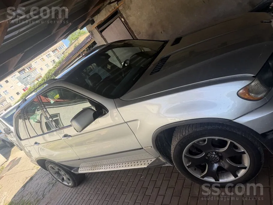 BMW X5