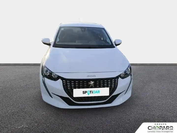 Peugeot 208 2022 photo 4
