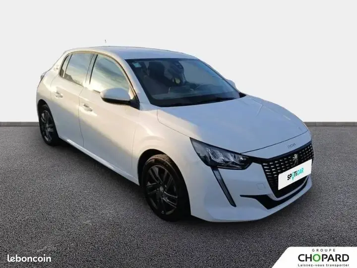 Peugeot 208 2022 photo 3