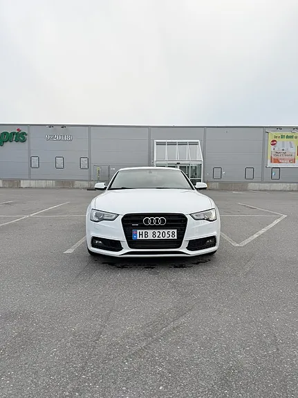Audi A5 2014 photo 2
