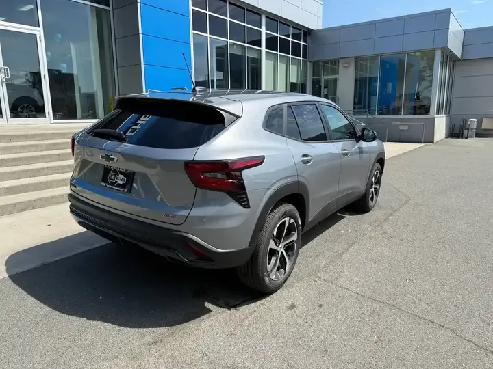 Chevrolet Trax 2026 photo 4