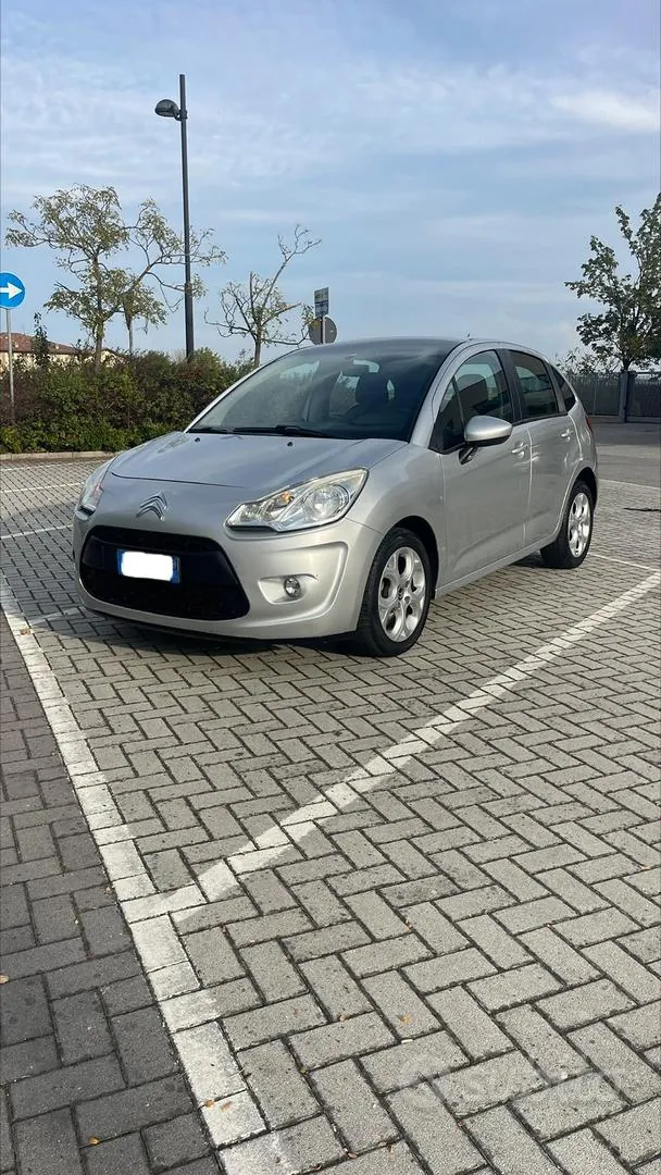 Citroen C3 2010 photo 3
