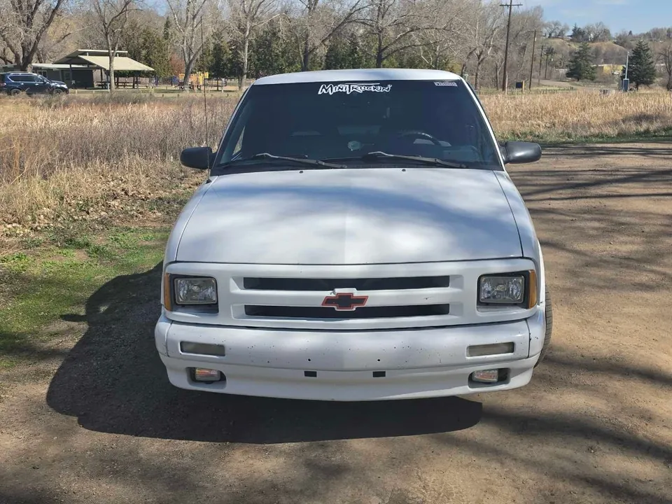Chevrolet S10 1996 photo 5