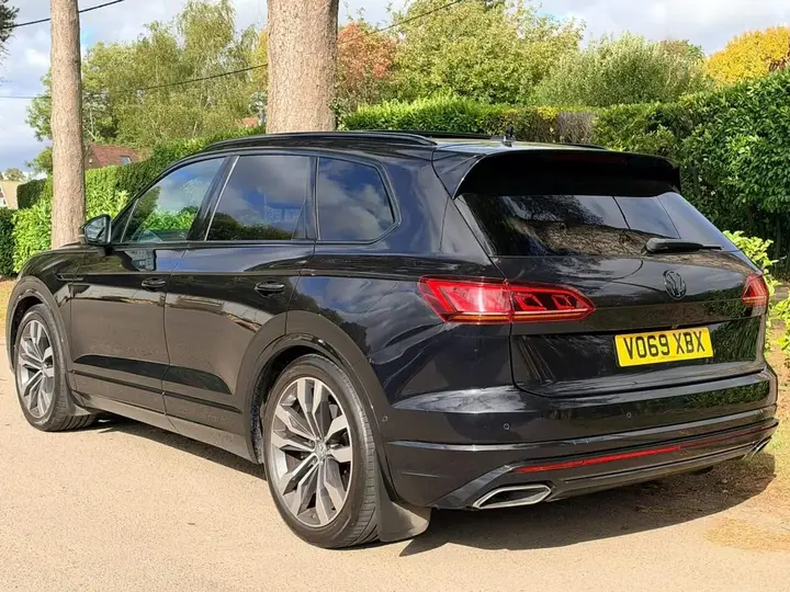Volkswagen Touareg 2019 photo 3