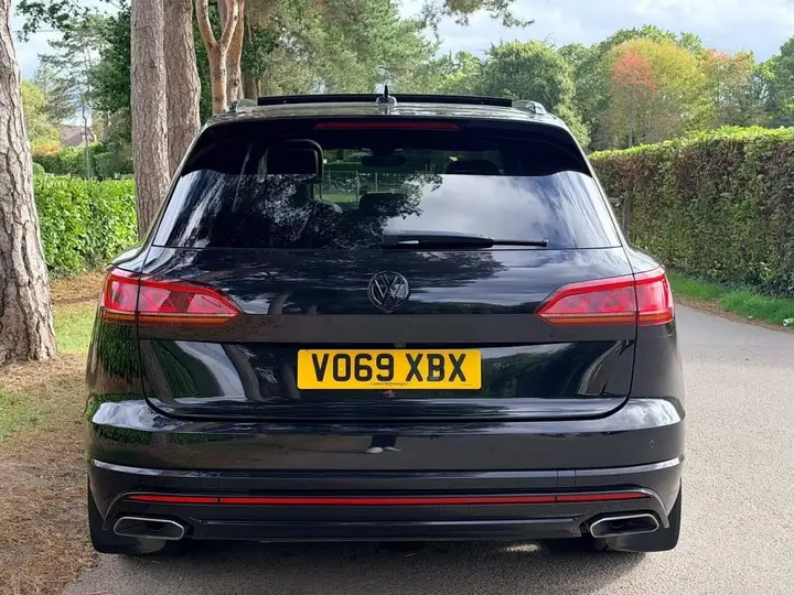 Volkswagen Touareg 2019 photo 5