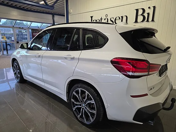 BMW X1 2021 photo 3