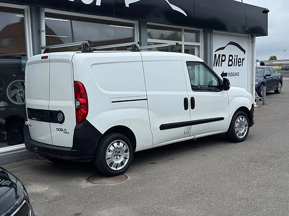 Fiat Doblò Cargo 2010 photo 5