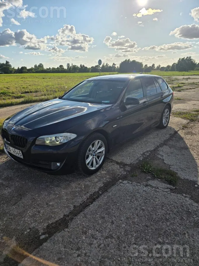 BMW 525