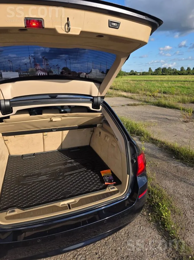 BMW 525 2011 photo 4