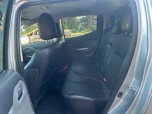 Mitsubishi L200 2017 photo 4