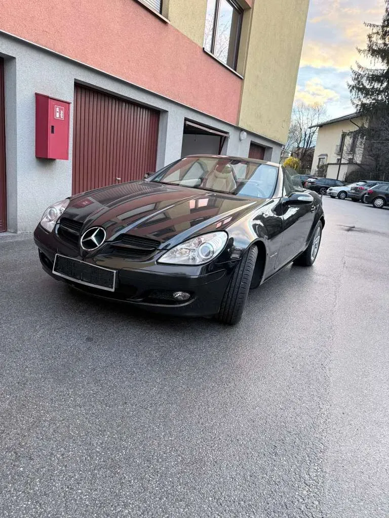 Mercedes-Benz Slk-Class