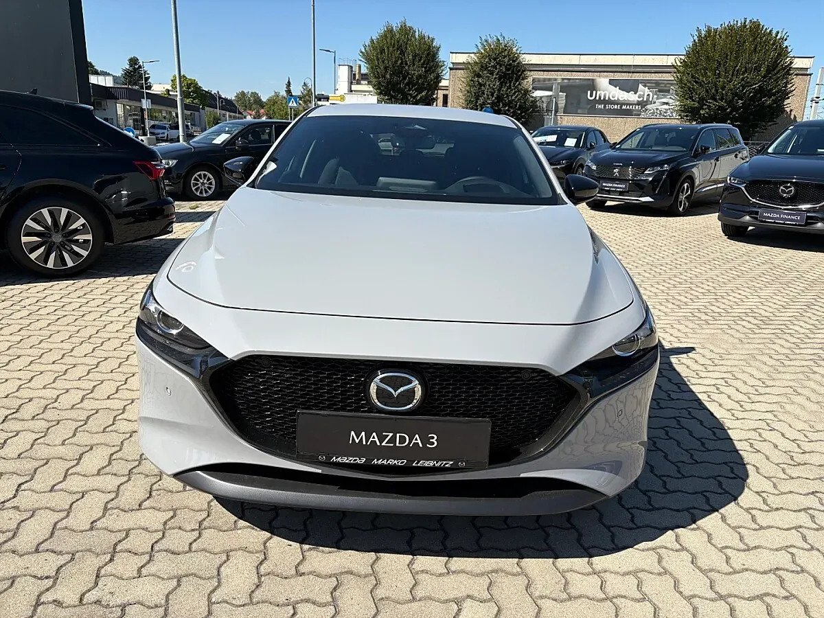 Mazda Mazda3 2027 photo 3