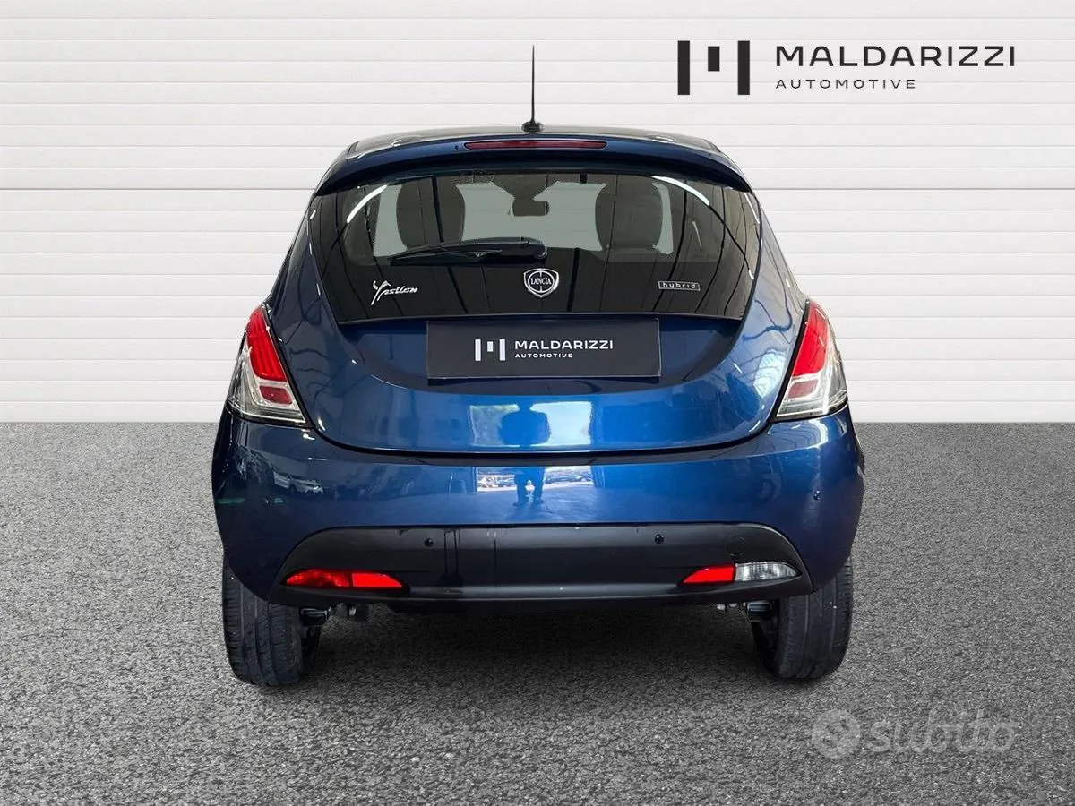 Lancia Ypsilon 2022 photo 3